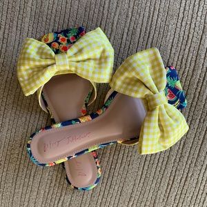 Betsey Johnson fruit salad sass slide sandal